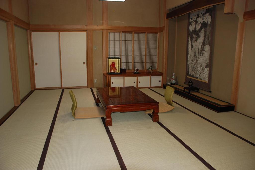越志旅館 長野市 部屋 写真