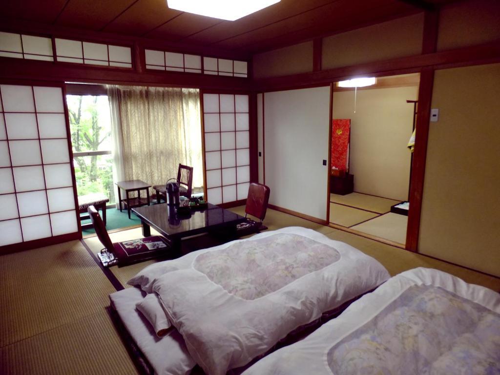 越志旅館 長野市 部屋 写真